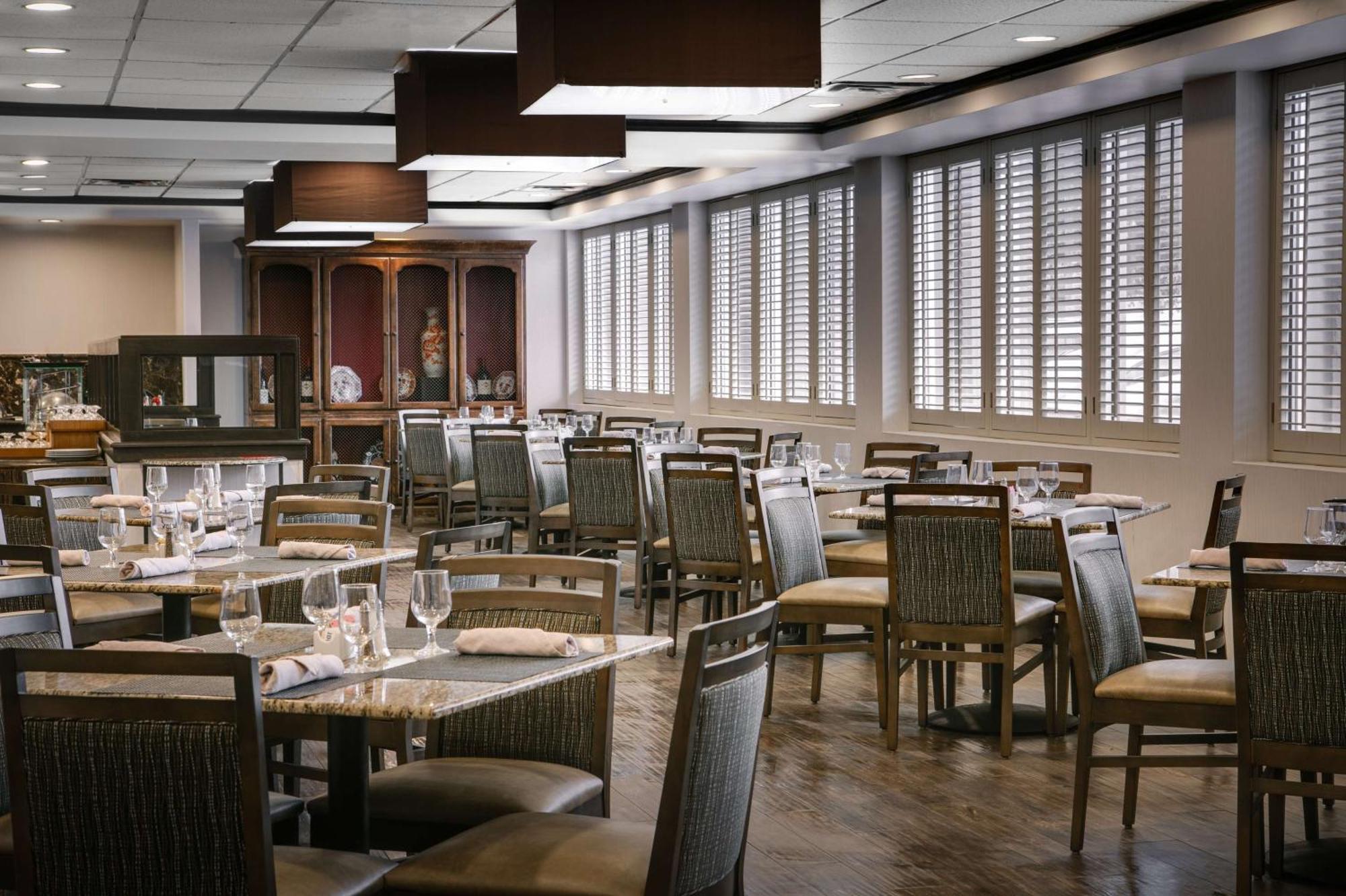 Doubletree By Hilton Dallas Market Center Εξωτερικό φωτογραφία
